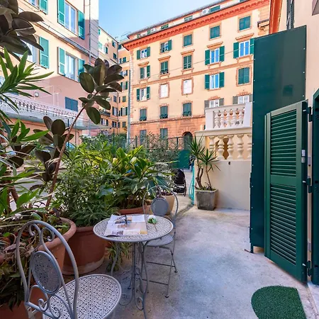 Apartment Flat In - Happy