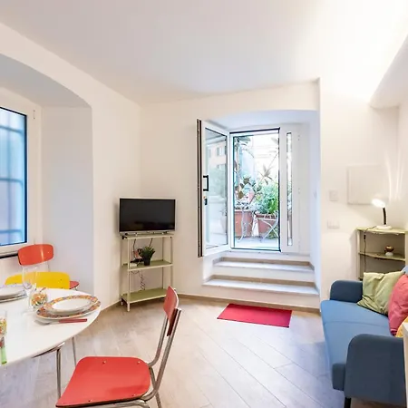 Flat In - Happy Apartamento Génova