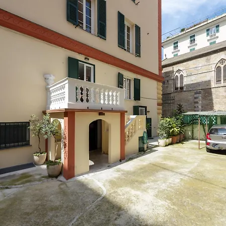 Flat In - Happy アパート *